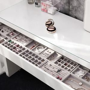 Hot Sales Fashion Portable Velvet Jewelry Ring Sieraden Display Organizer Box Holder Holring Earring Sieraden Storage Showcase