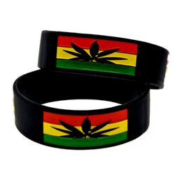 1pc Jamaica blad siliconen polsband 1 inch breed het is zacht en flexibel ideaal voor zinkkleding