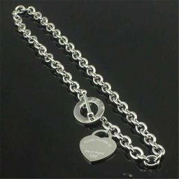 Vendre à chaud cadeau de Noël Gift 925 Silver Love Collier Bracelet Ensemble de mariage Jewelry Heart Pendants Colliers Bangle Set 2 en 1 Femme Jewelry Classic