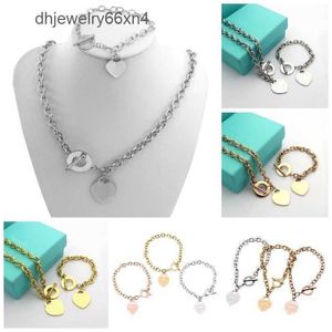 Hot Verkoop Verjaardag Kerstcadeau 925 Zilveren Liefde Ketting Armband Set Bruiloft Verklaring Sieraden Hart Hanger Kettingen Bangle Sets 2 in 1 Dames 39Z5