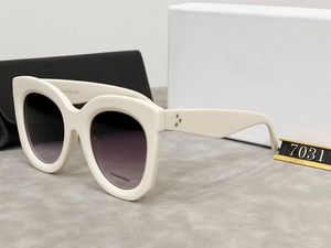 Venta caliente Diseñador de gafas de sol de ojo de gato de lujo para estilo de mujer Lente de escudo anti-ultravioleta Placa Acetato Marco completo Diseño elegante Accesorio de moda cómodo 2024