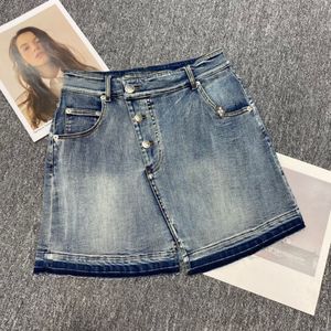 Hot Sell Dames Short Demin Jeans Vintage Nieuwe Summer Autumn Wash sexy rokken sneeuwvlok met diagonaal borsten ontwerp 0524