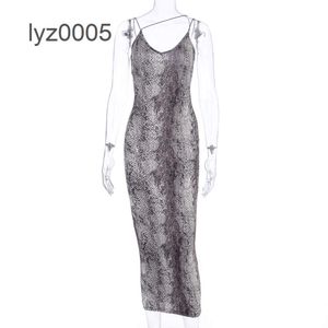 Hot Selling 2024 Summer Dames Suspender Mouwloze V-Neck-jurk Modieuze en sexy middele lengte rok B5KN