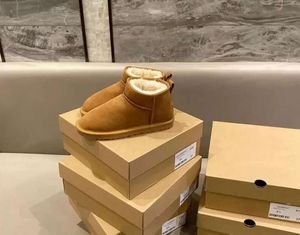 Venta caliente Aus Botas cálidas clásicas Mini botas de nieve Botas de tobillo EE. UU. Botines para mujeres y niños Zapatillas Zapatos de moda