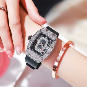 Vente chaude Beauté Précieuse Série Sen Montres pour la Mode Ensemble Complet Grand Cadran Montre Mécanique Meilleur Ami Style Star Aime