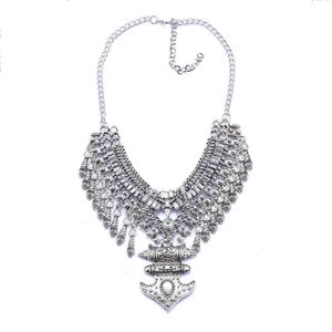 Hot verkopen Boheemse etnische stijl legering Diamant Collarbone Chain Tassel overdreven persoonlijkheid ketting
