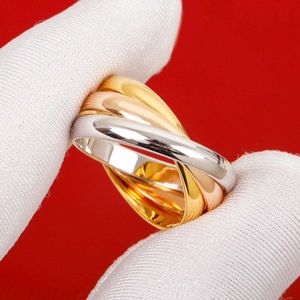 Hot Selling Classic S Sterling Sier Trinity Ring para la marca de moda minimalista de mujeres Joyas de pareja