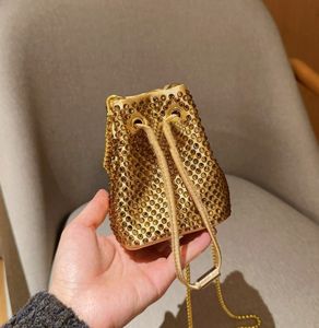 Vente chaude classique Triangle étiquette cristal MINI sac concepteur en cuir verni bandoulière petit sac à main marque de luxe sac de téléphone portable.Enveloppe rouge orale