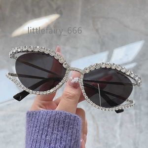 Hot Selling high-end dames trendy cat eye diamanten bling kristallen zonnebril met kleine monturen en strass steentjes