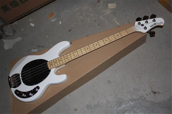 Envío gratis Venta caliente de alta calidad White Music Man StingRay 4 cuerdas bajo eléctrico en stock