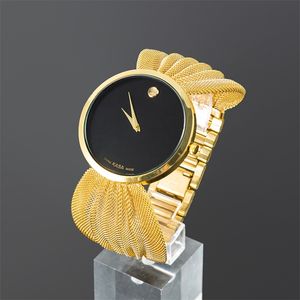 Hot Selling Nieuwe Design Gold Black Horloges voor Dames Europese / Amerikaanse Mode Luxe Armband Simple Butterfly Lady Quartz horloge