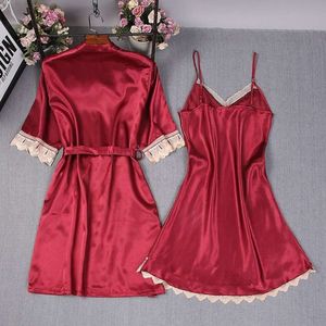 Heet verkopen nieuwe erotische lingerie sexy imitatie ijs zijden Suspender slaapkleding en pyjama fun set