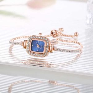 Heet verkopen nieuwe gepersonaliseerde dameshorloge Casual en modieuze diamant bezaaid vierkante student vrij verstelbare armband