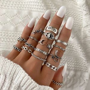 Heet verkopen gepersonaliseerde trendy in de Koreaanse sieradenindustrie, met een 16 -delige set Yin Yang Relief Elephant geometrische ringen