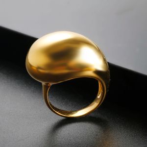 Hot Selling Gladde Driedimensionale Solide Waterdruppel 14k Geel Gouden Vingerring Roestbestendig Eenvoudig voor Vrouwen Sieraden