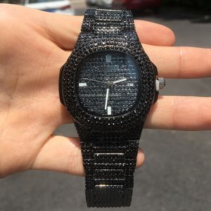 Hot Selling WACTHES, Mode Gepersonaliseerde Diamond-Encrusted Star Hip Hop horloge Mode Verkoopt Big Dial Hipster Herenhorloges
