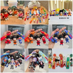 Vendre en gros de Creative Creative Cartoon Anime Sun Wukong Figurines, sacs, pendentifs, clés de voiture, petits cadeaux