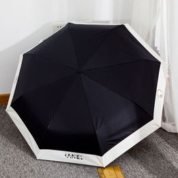 Marque de luxe en gros de la marque de luxe en gros parasols de pluie de pluie automatique de la pluie des meilleurs matériaux pour les styles à la mode Comfortale