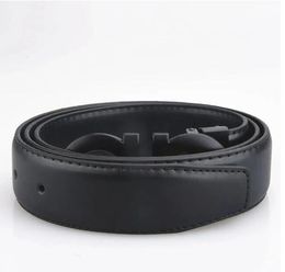 Bouteau de ceinture en cuir lisse chaude Des ceintures de luxe pour hommes