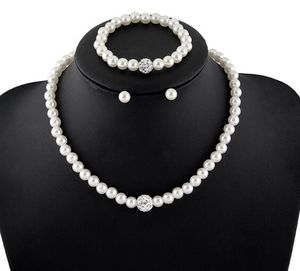 Estilo caliente collar de perlas de moda europea y americana a juego nuevo conjunto de collar de perlas de gama alta moda clásica elegante