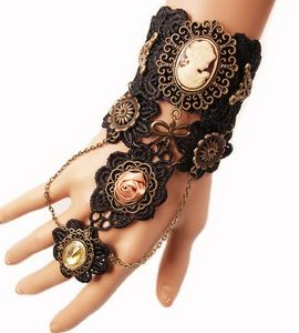 Estilo caliente Pulsera de encaje vintage europea y americana para mujer engranaje de motor de vapor adornos de mano anillo de banda elegante clásico elegante