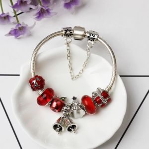 Strands Pand Bracelet de cloche de Noël à la mode avec pomme rouge et bracelet en perles de cristal avec boîte, vente en gros