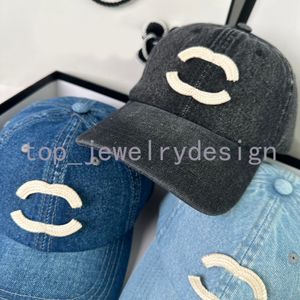 Styles chauds Ball Caps Designer Hat Men Femmes Luxury Canvas Tissu Snapback Design Brand LETTER IMPRIMING BASEBLABL COUPRE TROIS COLORS SONHATS CHAPPANT HOT DOOR SPORTS