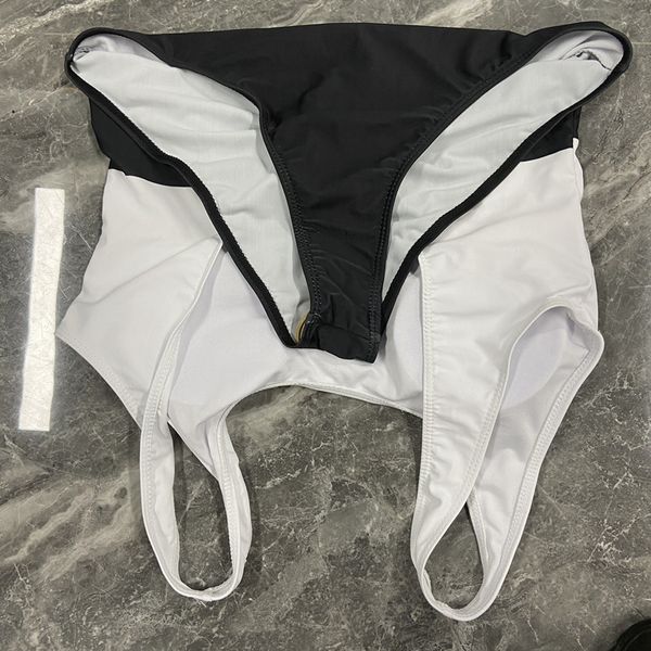 Bikini de maillot de bain chaud ensemble Femmes Hollow Out Black White One-Piece Swimwear Fast Bathing Trots Sexy 738043