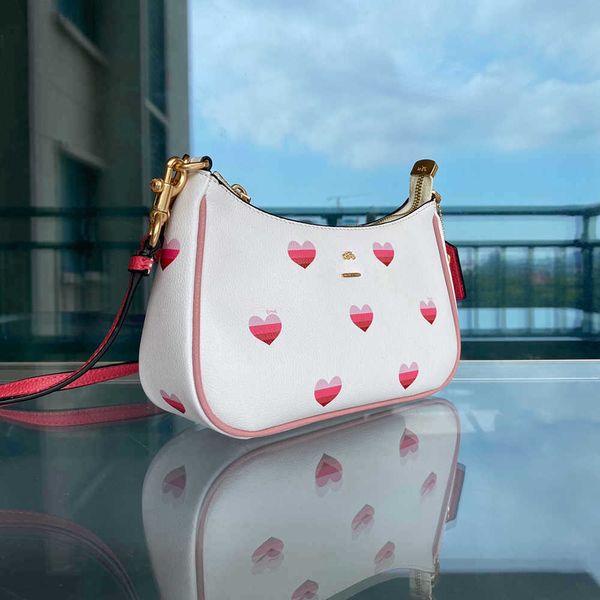 Hot Valentine Designer Bag Pink Love Print Underarm Shoulder Bags Mujer Mini Tote Bag Cuero Moda Bolsos Luxurys Crossbody Bolsos Diseñadores Bolso Monedero 230207