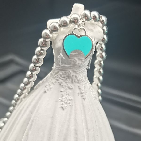 Caliente Día de San Valentín Cumpleaños Regalo de Navidad Collar de amor de plata 925 Collar de diseño de joyería de boda Collares pendientes de corazón para joyería de mujer
