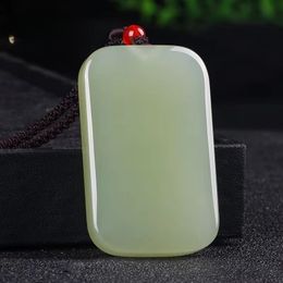 Hotan Jade hanger charme Hotan Jade stenen ketting Lucky Amulet hanger mannen en vrouwen vakantiecadeau