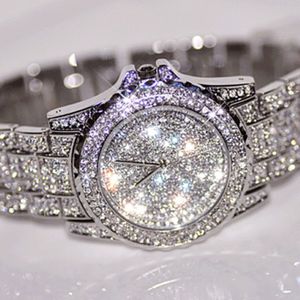 Hotste Sales Women Watches Fashion Diamond Dress Bekijk hoogwaardige luxe Rhinestone Lady Watch Quartz polshorloge drop verzending 333s