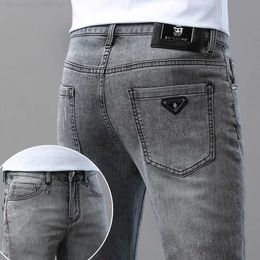 Hots designer jeans Rokerige grijze jeans heren lente en zomer dunne modemerk Europese stijl slim fit Slim-fit broek voor jeugd vrije tijd