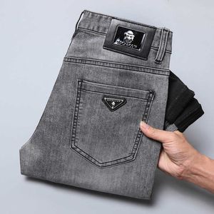 Jeans de créateur Hots Jeans gris fumé pour hommes printemps et été marque de mode mince style européen pantalon slim fit pour les loisirs des jeunes