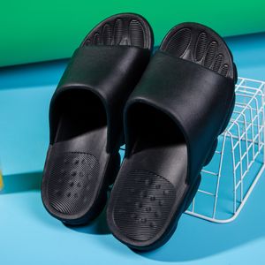 Pantoufles d'intérieur classiques pour hommes et femmes, chaussures de plage de sable, tongs pour enfants, fond souple, salle de douche, dames, messieurs, tongs, offre spéciale