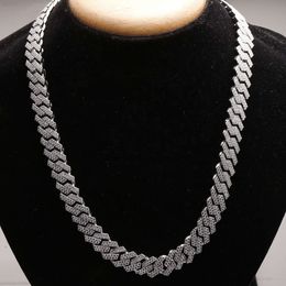 Las mejores joyas de corte redondo con diamantes de moissanita en oro blanco de 14 quilates de Hip Hop con una cadena cubana encantadora y de diseño con claridad Vvs