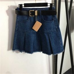Hottie Jupe Shorts à courroie à taille haute les tissus en polyester A-line jupe en jean bleu pliss