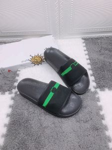 designer Kinderen Platte Sandalen letters Zomer Kinderen Mode Zachte Slippers Baby Meisjes Jongens Echt Lederen Schoenen Peuters Merk Dia's