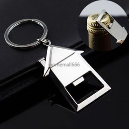 Huisvormige flesopener Keychain Personaliseerde bruiloft Geschenken Souvenirs Verjaardag Kerstcadeaus voor gasten Groothandel AA