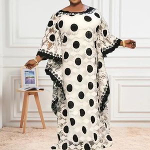 Houseofsd Chic Muslim Hijab Robe plus taille en dentelle Robes africaines pour femmes Boubou broderie fleur Abaya African Clothes Robe 240415