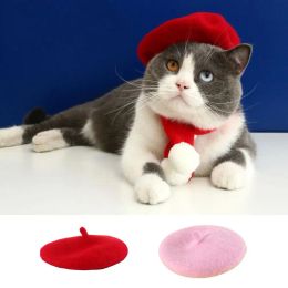 Maisons délicates caissons béret pour animaux de compagnie rouge / chat rose chapeau adorable robe up pour animaux de compagnie chatte de berne