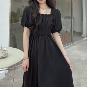 HOUZHOU Zwarte Vintage Midi Jurk Elegante Vrouwen Jurken Vierkante Kraag Bladerdeeg Mouw Oversized Losse Casual Zonnejurk Vrouwelijke Gewaad 220511