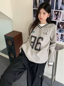 Houzhou Kpop Sweatshirts Women Vintage Y2K V-Choqup Sports Tops de gran tamaño Corea Streetwear Hip Hop Femenino Femenino Femenino 240326