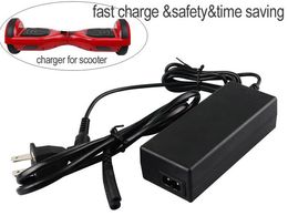 Hoverboard Charger 42V 2A voor universele batterij opladen Elektrische fiets Scooter Bike Smart Balance Board US UK AU EU PLUG 2 WIEL Zelfbalancing voeding