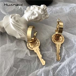 Huanzhi 2022 Nouveau punk or couleur métal metal clés gree géométrique rond gros boucles d'oreilles pour femmes bijoux de fête de filles