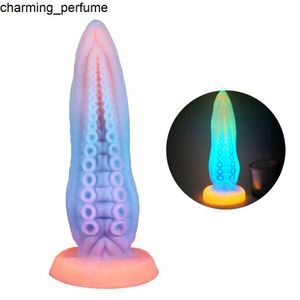 Énorme gode réaliste allumer la poulpe de poulotte de tentacus en silicone Plude anale avec une tassement de succion pour le point G vaginal et le sexe anal