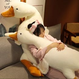 Taille énorme 50-190CM gros canard en peluche oreiller poupées belle oie tapis en peluche peluche doux coussin de couchage cadeau créatif pour les enfants 240123