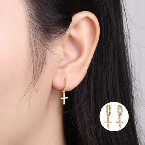 Huggie Hoop Clip On Cross Dangle Earringdrop Drop Earring Cute Unisex Classic Cross Oorbellen voor vrouwen mannen 14k Real Gold Hip Hop Cz Cubic Zirconia Piercing Sieraden