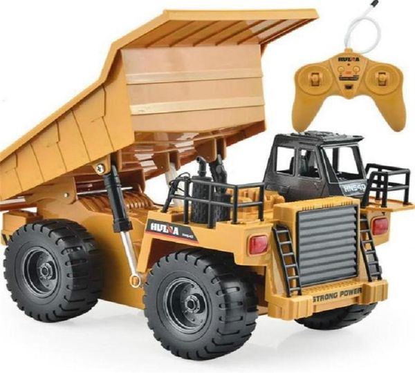 Huina 1540 RC Truck 2 6 canaux télécommande 540 Camion à benne basculante 4 roues Toys de machine réaliste LJ201209204Z3104856