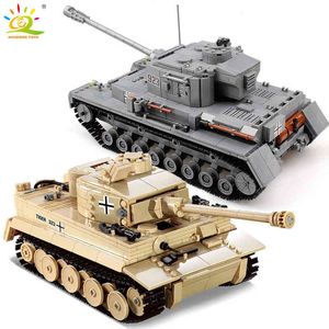 HUIQIBAO militar alemán Tiger Tank modelo clásico bloques de construcción con 2 WW2 ejército soldado ladrillos construcción juguetes para niños AA220317